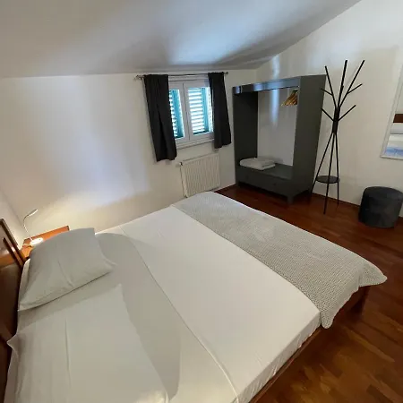 Cavar * Трогир