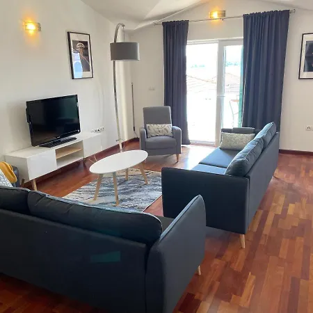 Cavar * Трогир